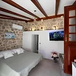 Stone By Walls, Unique View, Perfect For 2 * Dubrovnik