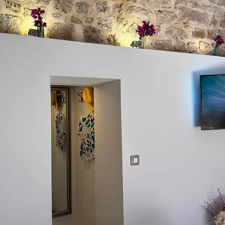 아파트 Stone By Walls, Unique View, Perfect For 2