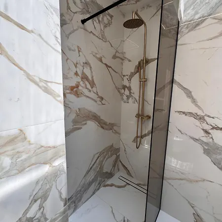 Stone By Walls, Unique View, Perfect For 2 Dubrownik