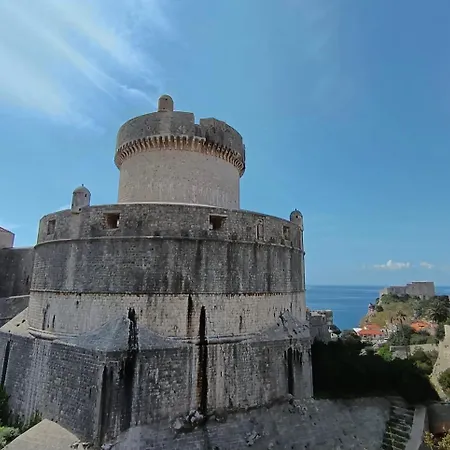 Stone By Walls, Unique View, Perfect For 2 Dubrovník